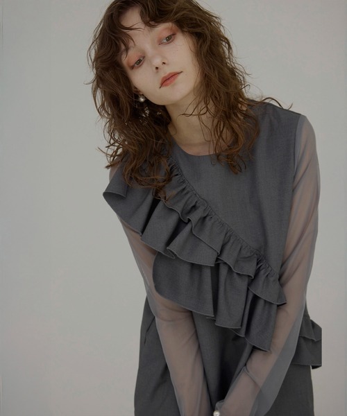 MIELI INVARIANT（ミエリインヴァリアント）の「Manish Twill Frill Dress（ワンピース・レディース・ブラック/グレー・FREE）」の4枚目の写真