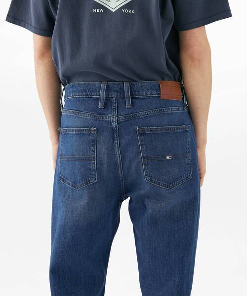 tommy jeans（トミー ジーンズ）の「リラックステーパードジーンズ（デニムパンツ・メンズ・ネイビー・32inch/30inch/28inch）」の3枚目の写真