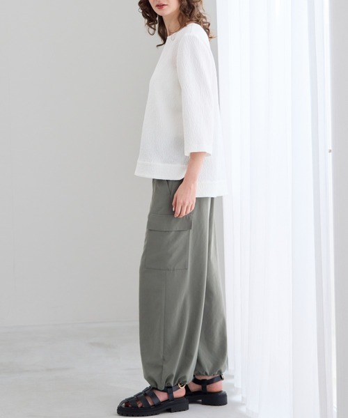 R-ISM(リズム)の「【洗える】パラシュートパンツ(その他パンツ・レディース・カーキ/ブラック・2/4)」の9枚目の写真