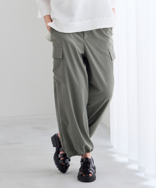 R-ISM(リズム)の「【洗える】パラシュートパンツ(その他パンツ・レディース・カーキ/ブラック・2/4)」の10枚目の写真