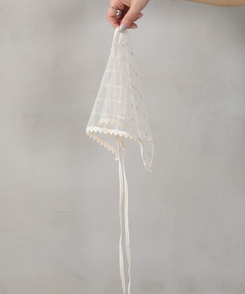 Monocoro toppi（モノコロトッピ）の「花柄 ラメレース バブーシュカ（その他ヘアアクセサリー・レディース・アイボリー/ブラック・フリー）」の5枚目の写真