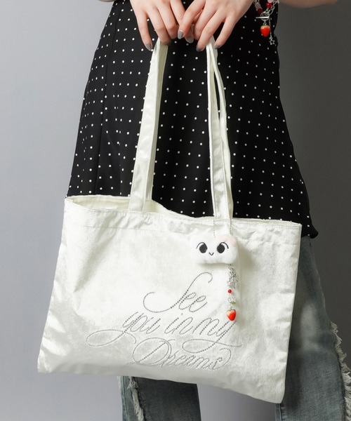 SPINNS（スピンズ）の「スエードトートバッグ/ラインストーンロゴ（トートバッグ・レディース・ブラック/アイボリー/レオパード・ONESIZE）」の2枚目の写真