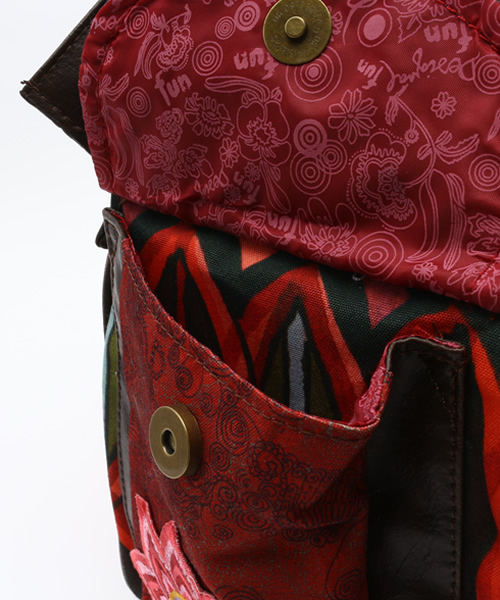 Desigual（デシグアル）の「「Desigual/デシグアル」デシグアル柄ボストンバック（ショルダーバッグ・レディース・レッド系その他・FREE）」の9枚目の写真