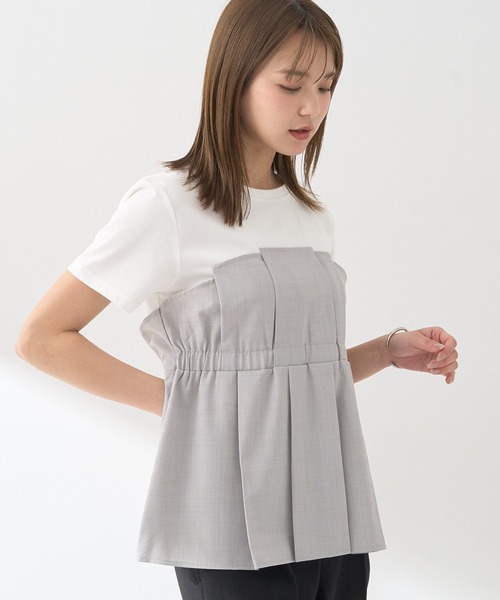 earth music&ecology（アースミュージックアンドエコロジー）の「ビスチェドッキングプルオーバー（Tシャツ/カットソー・レディース・グレー/ブラック/モカ・FREE）」の2枚目の写真