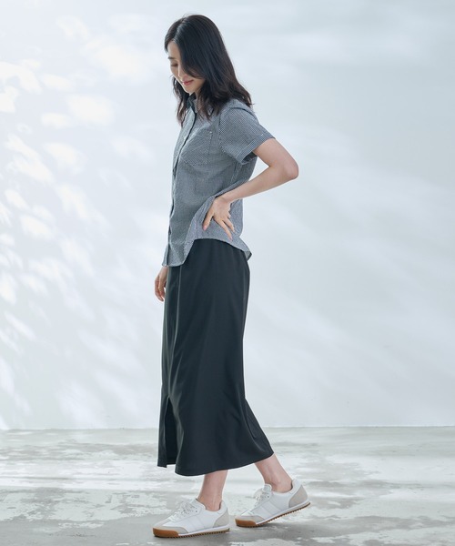 Arnold Palmer（アーノルドパーマー）の「タウン&レジャー スリットスカート（スカート・レディース・カーキ/ブラック・L/S/M）」の7枚目の写真