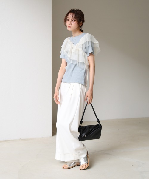 Bab(バブ)の「アシメフリルドッキングカットソー(Tシャツ/カットソー・レディース・オフホワイト/ブルー/ブラック・FREE)」の5枚目の写真