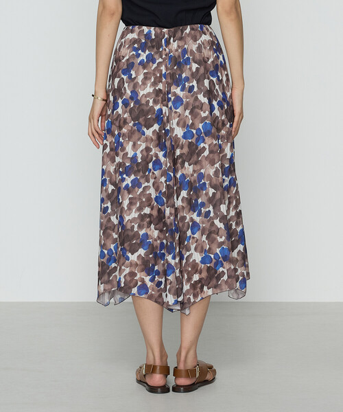 K.T KIYOKO TAKASE（キヨコタカセ）の「強撚カッセンアートプリント ハンカチーフヘムスカート（スカート・レディース・ブラウン・11号/9号/7号）」の5枚目の写真