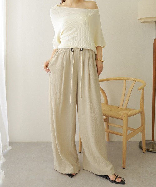 LAULEN(ローレン)の「linen wide relax pants /コード付き ワイド リラックス パンツ(その他パンツ・レディース・ブラック/ベージュ/アイボリー・FREE)」の10枚目の写真
