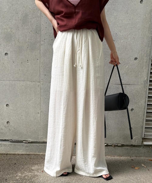 LAULEN(ローレン)の「linen wide relax pants /コード付き ワイド リラックス パンツ(その他パンツ・レディース・ブラック/ベージュ/アイボリー・FREE)」の5枚目の写真