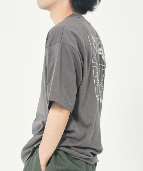 CORISCO（コリスコ）の「アニマルお化け柄Tシャツ(M1)（Tシャツ/カットソー・メンズ・ブラック/オートミール/チャコールグレー/ホワイト・MEDIUM/LARGE/X-LARGE）」の17枚目の写真