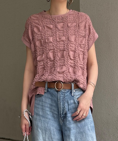 LBC（エルビーシー）の「【プチプラ1990円（税込）】レースジャカード切り替えプルオーバー（Tシャツ/カットソー・レディース・ホワイト/グリーン/ピンク/ネイビー・L/M）」の4枚目の写真