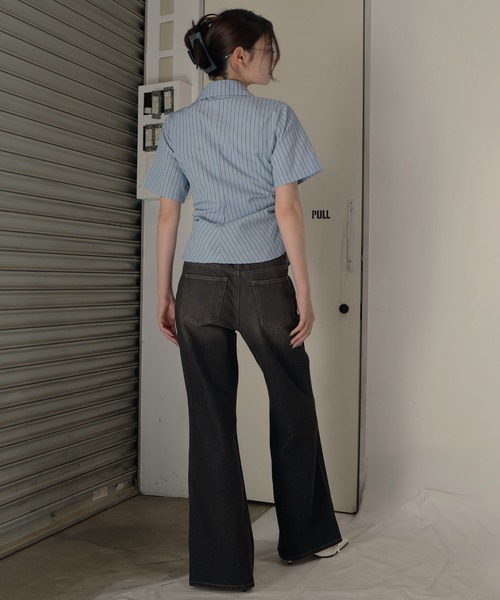 Mili affinity（ミリアフィニティー）の「ウエストタッククロス半袖シャツ（シャツ/ブラウス・レディース・オフホワイト/ブルー/ストライプ・FREE）」の20枚目の写真