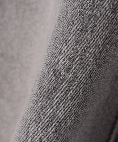 BEAMS HEART（ビームスハート）の「デニム コクーン パンツ（デニムパンツ・レディース・ブラック/ブルー・MEDIUM/SMALL）」の19枚目の写真