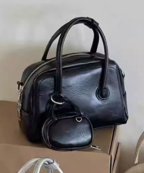 ハンドメイド　ボストンバッグ　ミニポーチ（同梱） セール】ミニポーチ付ボストンバッグ（ボストンバッグ）｜LETee