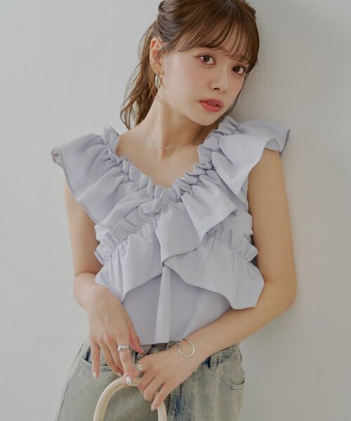 Chico（チコ）の「【WEB限定】ノースリクロスフリルデザイン