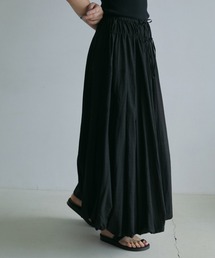 anuke アンヌークCutoff Straight Skirt ブラック　新作 Cutoff Straight Skirt（スカート）｜anuke（アンヌーク）の