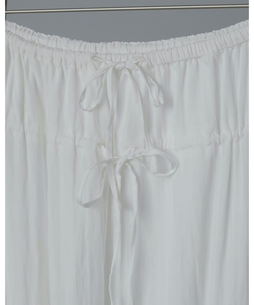 anuke（アンヌーク）の「Volume Balloon Skirt（スカート・レディース・ホワイト/ブラック・36inch/38inch）」の14枚目の写真