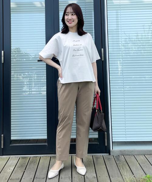 Reflect(リフレクト)の「【UVカット/接触冷感/マシンウォッシュ可】ドルマンスリーブロゴTシャツ(Tシャツ/カットソー・レディース・ネイビー/オフホワイト/ライトベージュ・00)」の7枚目の写真