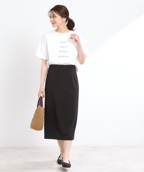 Reflect(リフレクト)の「【UVカット/接触冷感/マシンウォッシュ可】ドルマンスリーブロゴTシャツ(Tシャツ/カットソー・レディース・ネイビー/オフホワイト/ライトベージュ・00)」の12枚目の写真