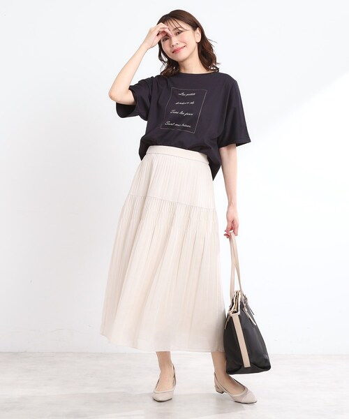 Reflect(リフレクト)の「【UVカット/接触冷感/マシンウォッシュ可】ドルマンスリーブロゴTシャツ(Tシャツ/カットソー・レディース・ネイビー/オフホワイト/ライトベージュ・00)」の19枚目の写真