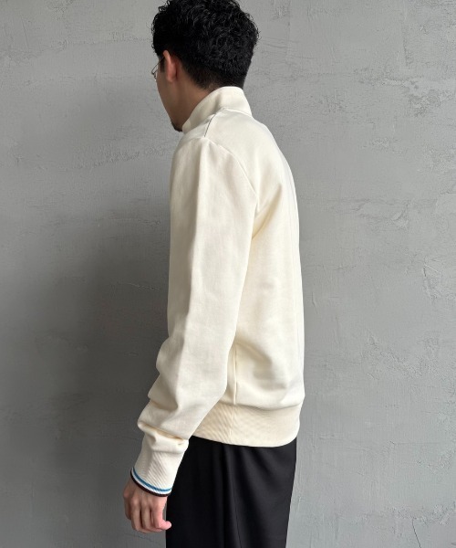 新品FRED PERRY ワンポイントロゴ刺繍 ハーフジップスウェットM3574 FRED PERRY/フレッドペリー] ワンポイントロゴ刺繍 ハーフジップ
