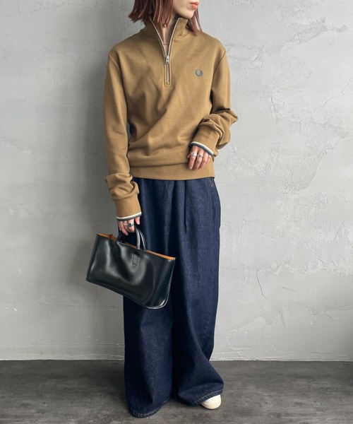 新品FRED PERRY ワンポイントロゴ刺繍 ハーフジップスウェットM3574 FRED PERRY [フレッドペリー] ワンポイントロゴ刺繍 ハーフ