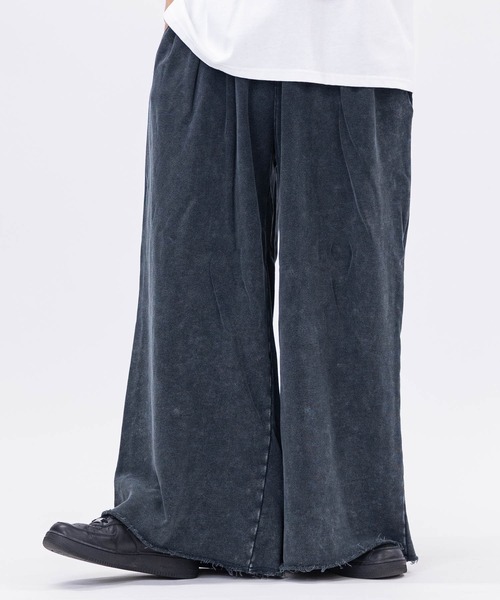 JOHN'S CLOSET（ジョンズクローゼット）の「【3】2タック スウェット ワイドスラックス（スラックス・メンズ・グレー/ブラック系/グレー系/インディゴブルー・MEDIUM/LARGE/X-LARGE）」の2枚目の写真