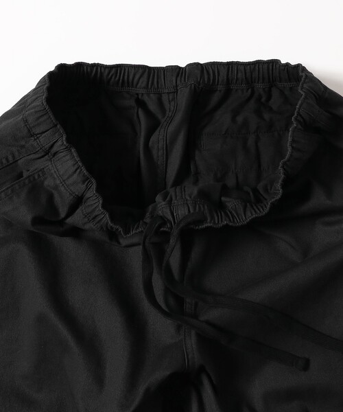 BEAMS（ビームス）の「リラックスフィット ベーシック ツイル イージーパンツ（その他パンツ・メンズ・アイボリー/ブラック/セージグリーン・S/M/L/XL）」の16枚目の写真