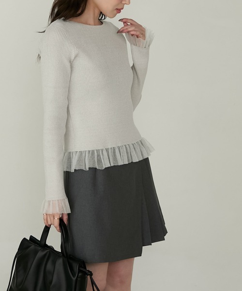 Cherir Mignon（シェリルミニョン）の「【Cherir Mignon】シアーフリルラメリブニットプルオーバー（ニット/セーター・レディース・チャコールグレー/アイボリー/ブラウン・FREE）」の9枚目の写真