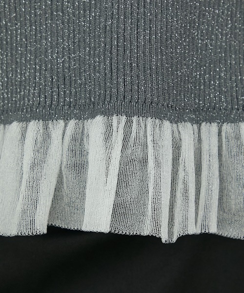 Cherir Mignon（シェリルミニョン）の「【Cherir Mignon】シアーフリルラメリブニットプルオーバー（ニット/セーター・レディース・チャコールグレー/アイボリー/ブラウン・FREE）」の4枚目の写真