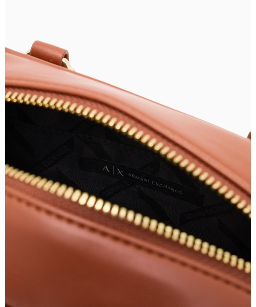 ARMANI EXCHANGE(アルマーニエクスチェンジ)の「【A|X アルマーニ エクスチェンジ】<オンライン限定>AXロゴ ミニボウリングバッグ(ハンドバッグ・レディース・ダークグリーン/キャメル・FREE)」の15枚目の写真