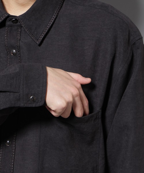 NANO universe（ナノユニバース）の「エンブロイダリーフェイクスウェードシャツ（シャツ/ブラウス・メンズ・ブラック/ブラウン・M/L）」の20枚目の写真