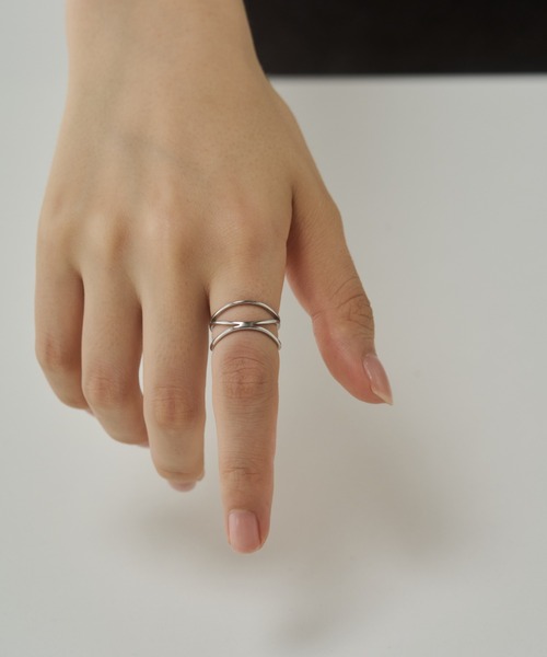 ciite' surgical stainless(シーテサージカルステンレス)の「【 金属アレルギー対応 】ツイストニュアンスリング サージカルステンレス(リング・レディース・ピンクゴールド/ゴールド/シルバー・15号/13号/11号)」の11枚目の写真