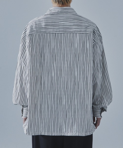 SLICK（スリック）の「【SLICK/スリック】Stripe Tuck Jaquard Drawstring Regular Shirt/タックジャガードストライプドロストレギュラーカラーリラックスシャツ / クラシック（シャツ/ブラウス・メンズ・ホワイト/ブラック/ネイビー・3/2/1）」の6枚目の写真