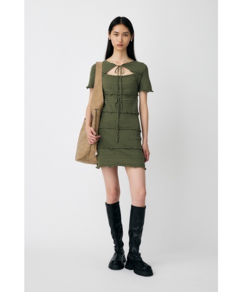MOUSSY(マウジー)の「BOW DESIGN KNIT ミニドレス(ワンピース・レディース・カーキ/ホワイト/ネイビー・1/2)」の4枚目の写真
