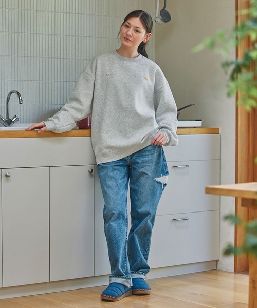 KELTY（ケルティ）の「KELTY/ケルティ 別注 ダブルロゴ刺繍 ビッグシルエット裏起毛スウェット（スウェット・レディース・グレー/ネイビー/スミクロ/アイボリー/ブラック/グレイッシュベージュ/オリーブ・L/M）」の10枚目の写真