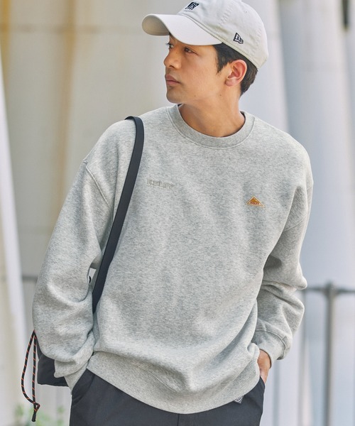 KELTY（ケルティ）の「KELTY/ケルティ 別注 ダブルロゴ刺繍 ビッグシルエット裏起毛スウェット（スウェット・レディース・グレー/ネイビー/スミクロ/アイボリー/ブラック/グレイッシュベージュ/オリーブ・L/M）」の15枚目の写真