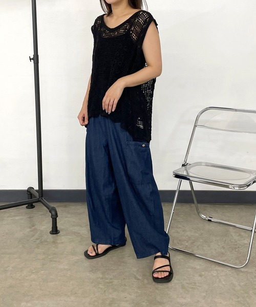 CRB(シーアールビー)の「裾ダーツカーゴパンツ(その他パンツ・レディース・グレー/モカ/インディゴブルー/カーキ/ブラック・F)」の12枚目の写真