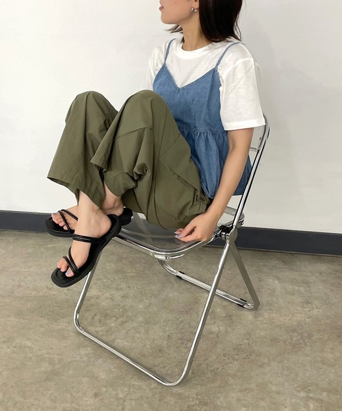 CRB(シーアールビー)の「裾ダーツカーゴパンツ(その他パンツ・レディース・グレー/モカ/インディゴブルー/カーキ/ブラック・F)」の18枚目の写真