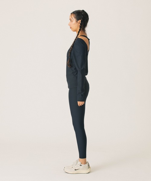 X-girl SPORTS(エックスガールスポーツ)の「BACK OPEN LS TOP(Tシャツ/カットソー・レディース・ブラック/ベージュ・MEDIUM/LARGE)」の9枚目の写真