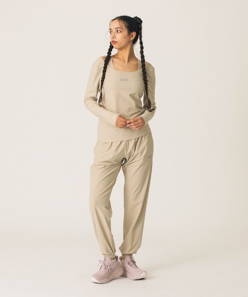 X-girl SPORTS(エックスガールスポーツ)の「BACK OPEN LS TOP(Tシャツ/カットソー・レディース・ブラック/ベージュ・MEDIUM/LARGE)」の16枚目の写真