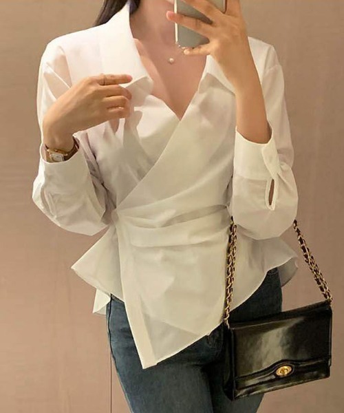 cammie（キャミー）の「カシュクールデザインシャツ（シャツ/ブラウス・レディース・ホワイト/ライトブルー・LARGE/MEDIUM）」の6枚目の写真