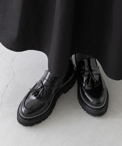 スタッズ トラックソール 厚底ローファー（ローファー）｜menue