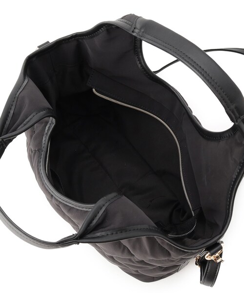 grove（グローブ）の「【撥水】キルトクリテ2WAYトート（トートバッグ・レディース・ブラック/ナチュラル/キャメル・00）」の18枚目の写真