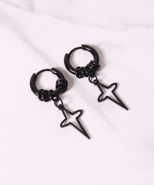 BAYBLO（ベイブロ）の「(JO)【ユニセックス】韓国製 ステンレス デザイン ピアス[2個入り/両耳用]（ピアス（両耳用）・レディース・シルバー系1/ブラック系3/シルバー系3/ブラック系4/シルバー系2/シルバー系4/ゴールド系1・ONE SIZE）」の18枚目の写真