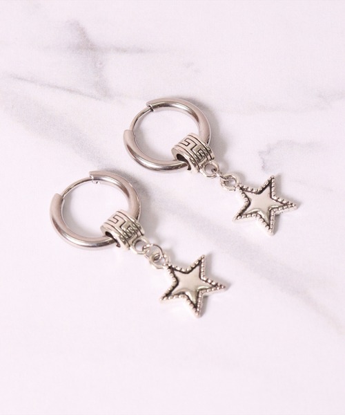 BAYBLO（ベイブロ）の「(JO)【ユニセックス】韓国製 ステンレス デザイン ピアス[2個入り/両耳用]（ピアス（両耳用）・レディース・シルバー系1/ブラック系3/シルバー系3/ブラック系4/シルバー系2/シルバー系4/ゴールド系1・ONE SIZE）」の20枚目の写真