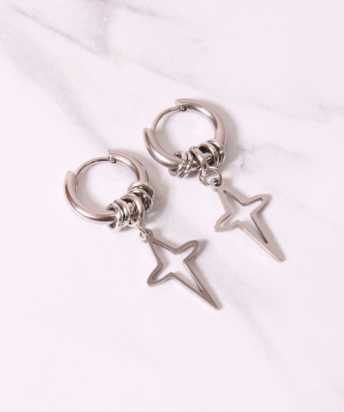 BAYBLO（ベイブロ）の「(JO)【ユニセックス】韓国製 ステンレス デザイン ピアス[2個入り/両耳用]（ピアス（両耳用）・レディース・シルバー系1/ブラック系3/シルバー系3/ブラック系4/シルバー系2/シルバー系4/ゴールド系1・ONE SIZE）」の8枚目の写真