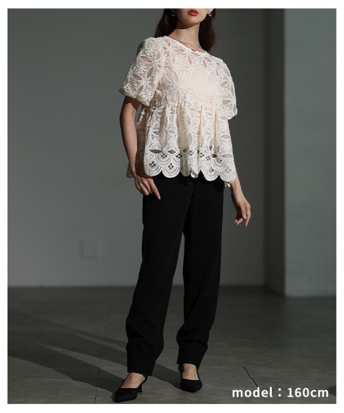 Sawa a la mode（サワアラモード）の「総レースパフスリーブペプラムブラウス（シャツ/ブラウス・レディース・オフホワイト・FREE）」の7枚目の写真