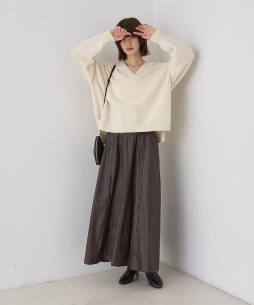 Rouge vif Anna（ルージュヴィフアンナ）の「フェイクレザーフレアスカート（スカート・レディース・ブラウン/ブラック・38/36）」の13枚目の写真