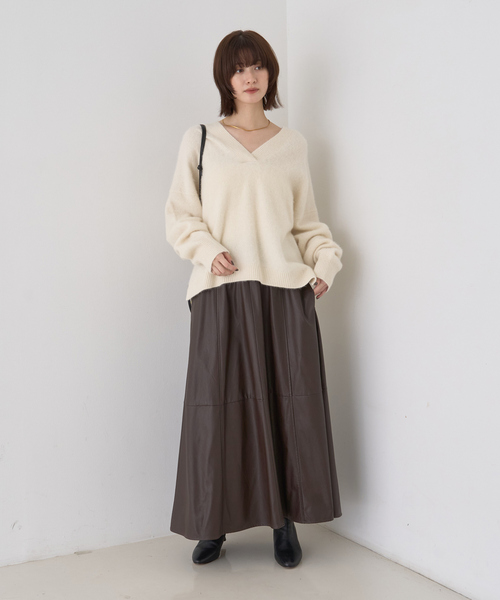 Rouge vif Anna（ルージュヴィフアンナ）の「フェイクレザーフレアスカート（スカート・レディース・ブラウン/ブラック・38/36）」の14枚目の写真